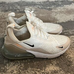 Nike Women's Air Max 270 Shoes Summit white/black/Desert Sand